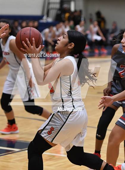 Thumbnail 3 in Harlingen South vs Lee [Robert E.] (NISD Basketball Tournament) photogallery.