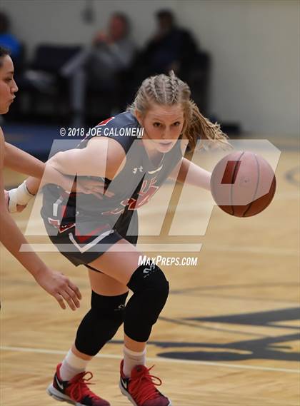 Thumbnail 3 in Harlingen South vs Lee [Robert E.] (NISD Basketball Tournament) photogallery.