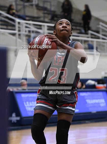 Thumbnail 2 in Harlingen South vs Lee [Robert E.] (NISD Basketball Tournament) photogallery.