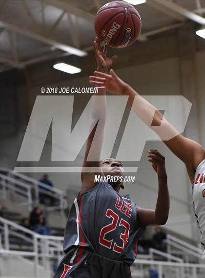 Thumbnail 1 in Harlingen South vs Lee [Robert E.] (NISD Basketball Tournament) photogallery.