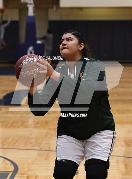Thumbnail 2 in Harlingen South vs Lee [Robert E.] (NISD Basketball Tournament) photogallery.
