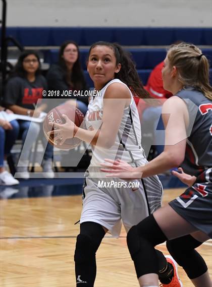 Thumbnail 1 in Harlingen South vs Lee [Robert E.] (NISD Basketball Tournament) photogallery.