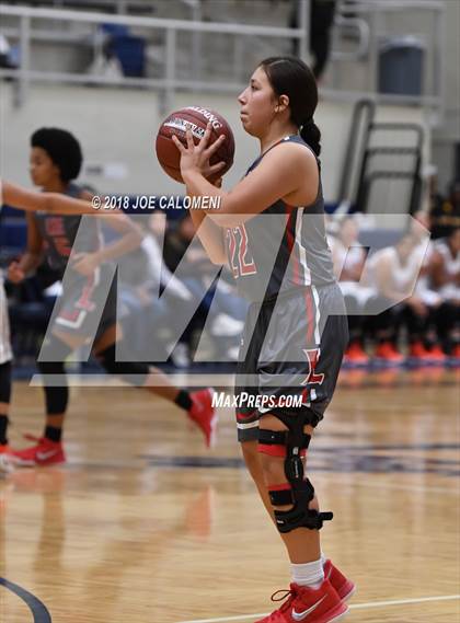 Thumbnail 3 in Harlingen South vs Lee [Robert E.] (NISD Basketball Tournament) photogallery.