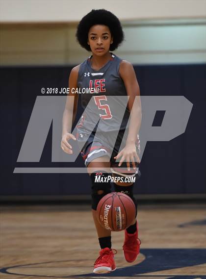 Thumbnail 3 in Harlingen South vs Lee [Robert E.] (NISD Basketball Tournament) photogallery.