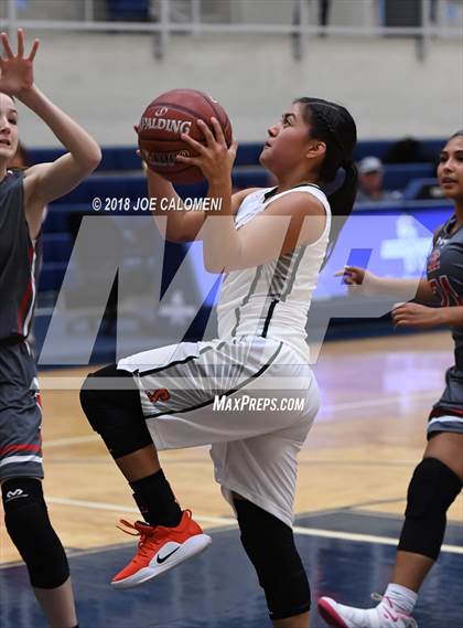 Thumbnail 3 in Harlingen South vs Lee [Robert E.] (NISD Basketball Tournament) photogallery.