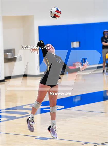 Thumbnail 1 in Phoenix Country Day vs. Scottsdale Christian Academy (PCDS Desert Classic) photogallery.