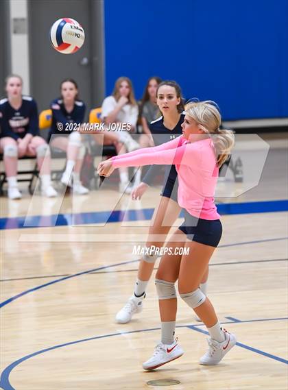 Thumbnail 3 in Phoenix Country Day vs. Scottsdale Christian Academy (PCDS Desert Classic) photogallery.