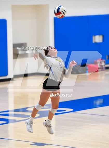 Thumbnail 2 in Phoenix Country Day vs. Scottsdale Christian Academy (PCDS Desert Classic) photogallery.