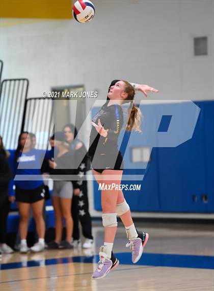 Thumbnail 2 in Phoenix Country Day vs. Scottsdale Christian Academy (PCDS Desert Classic) photogallery.