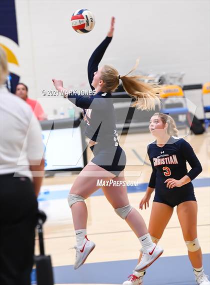 Thumbnail 1 in Phoenix Country Day vs. Scottsdale Christian Academy (PCDS Desert Classic) photogallery.