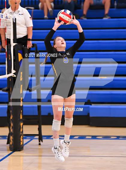 Thumbnail 2 in Phoenix Country Day vs. Scottsdale Christian Academy (PCDS Desert Classic) photogallery.