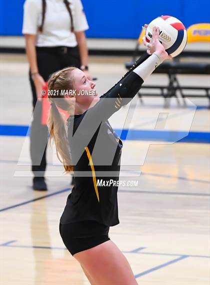 Thumbnail 1 in Phoenix Country Day vs. Scottsdale Christian Academy (PCDS Desert Classic) photogallery.