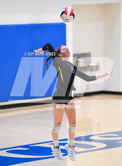 Thumbnail 2 in Phoenix Country Day vs. Scottsdale Christian Academy (PCDS Desert Classic) photogallery.