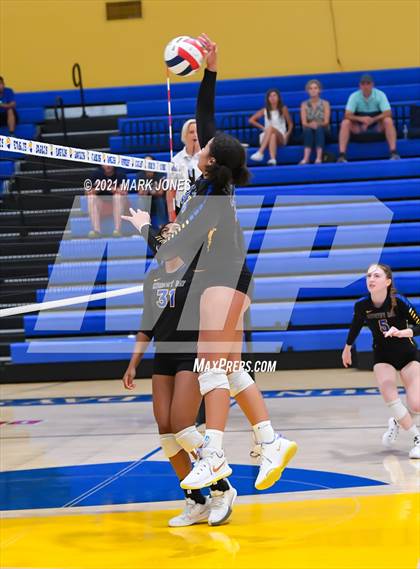 Thumbnail 2 in Phoenix Country Day vs. Scottsdale Christian Academy (PCDS Desert Classic) photogallery.