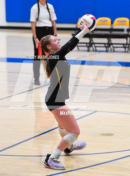 Thumbnail 3 in Phoenix Country Day vs. Scottsdale Christian Academy (PCDS Desert Classic) photogallery.