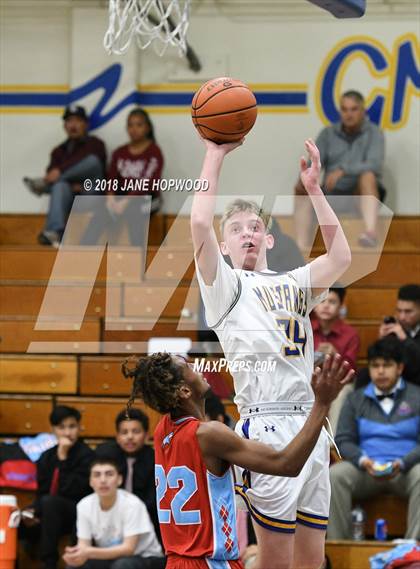 Thumbnail 1 in North Salinas @ Gilroy photogallery.