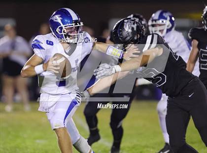 Thumbnail 3 in Bismarck-Henning/Rossville-Alvin @ Salt Fork photogallery.