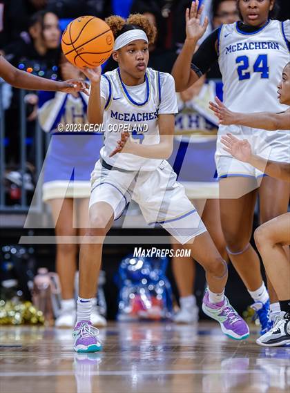 Thumbnail 2 in Brookwood vs. McEachern (GHSA 7A Semifinal) photogallery.