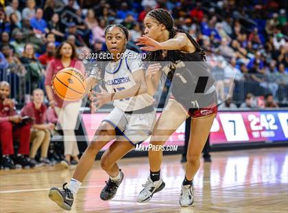 Thumbnail 2 in Brookwood vs. McEachern (GHSA 7A Semifinal) photogallery.
