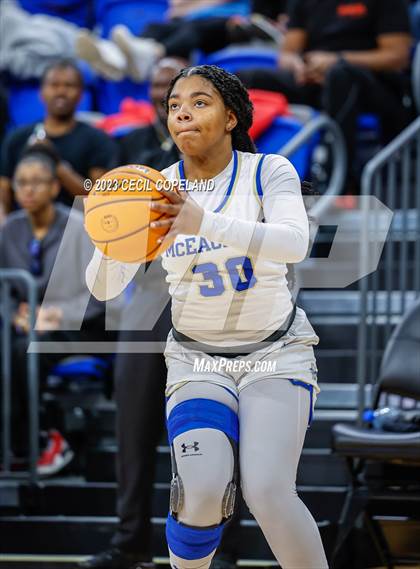 Thumbnail 3 in Brookwood vs. McEachern (GHSA 7A Semifinal) photogallery.