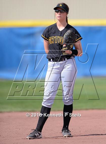 Thumbnail 2 in St. Amant vs Archbishop Hannan (SCC Jamboree) photogallery.