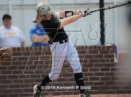 Thumbnail 2 in St. Amant vs Archbishop Hannan (SCC Jamboree) photogallery.