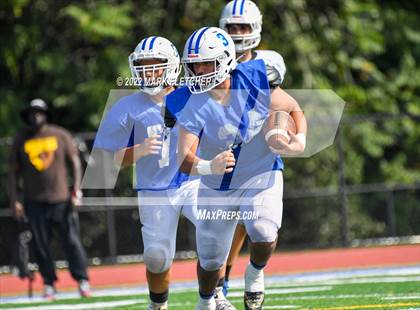 Thumbnail 3 in Gloucester Catholic @ Gateway Regional (Scrimmage) photogallery.