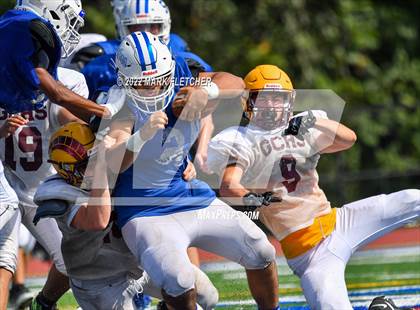 Thumbnail 2 in Gloucester Catholic @ Gateway Regional (Scrimmage) photogallery.