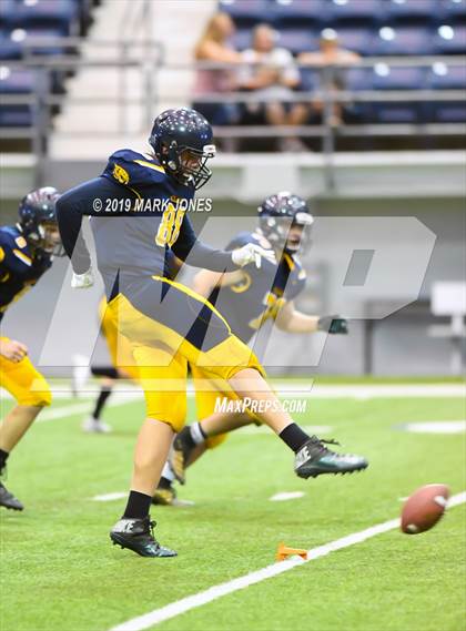 Thumbnail 3 in Joseph City vs. Bagdad (Kick-Off Classic) photogallery.