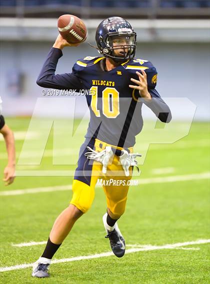 Thumbnail 2 in Joseph City vs. Bagdad (Kick-Off Classic) photogallery.