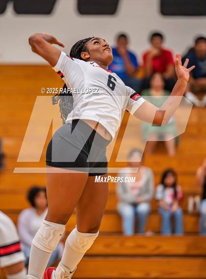 Thumbnail 3 in Langham Creek @ Pasadena photogallery.