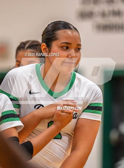 Thumbnail 1 in Langham Creek @ Pasadena photogallery.