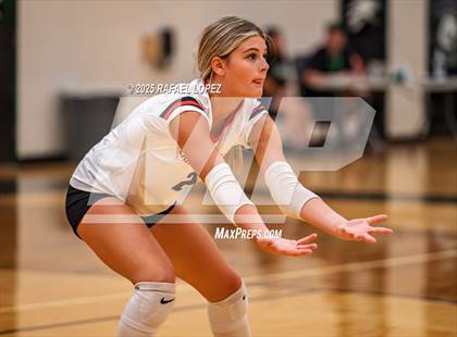 Thumbnail 1 in Langham Creek @ Pasadena photogallery.