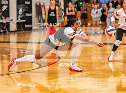 Thumbnail 1 in Langham Creek @ Pasadena photogallery.