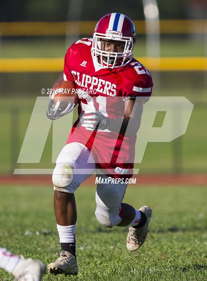 Thumbnail 1 in Smithtown East @ Bellport photogallery.