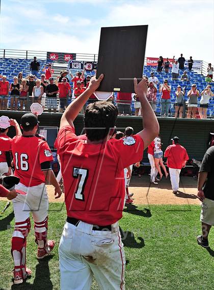 Thumbnail 3 in Oak Hills vs. Citrus Valley (CIF SS D5 Final) photogallery.