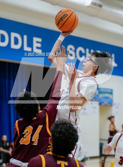 Thumbnail 2 in Tolleson vs. Walden Grove (Panther Hoops Classic) photogallery.
