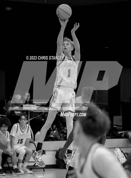 Thumbnail 3 in Tolleson vs. Walden Grove (Panther Hoops Classic) photogallery.