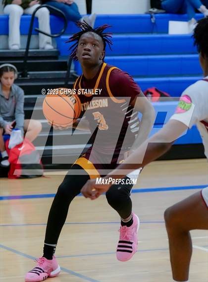 Thumbnail 2 in Tolleson vs. Walden Grove (Panther Hoops Classic) photogallery.
