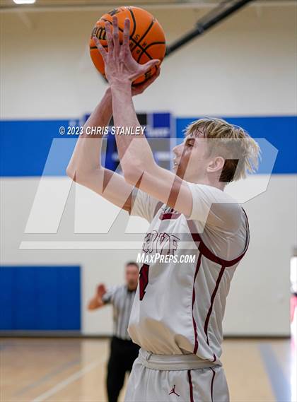 Thumbnail 3 in Tolleson vs. Walden Grove (Panther Hoops Classic) photogallery.