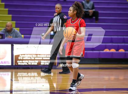 Thumbnail 2 in Clinton vs. DeSoto Central (MHSAA 6A Round 1) photogallery.
