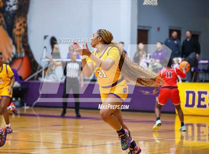 Thumbnail 2 in Clinton vs. DeSoto Central (MHSAA 6A Round 1) photogallery.