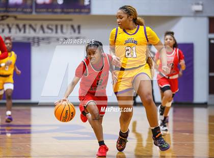 Thumbnail 1 in Clinton vs. DeSoto Central (MHSAA 6A Round 1) photogallery.