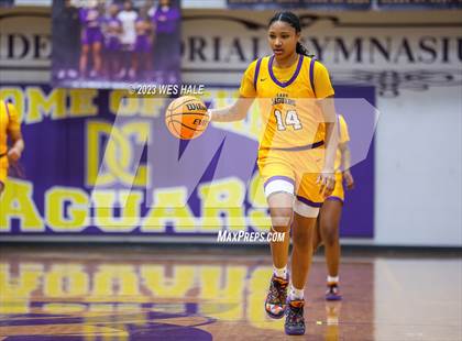 Thumbnail 1 in Clinton vs. DeSoto Central (MHSAA 6A Round 1) photogallery.