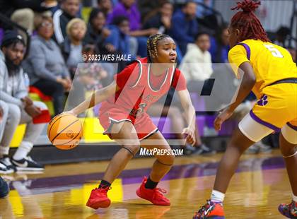 Thumbnail 3 in Clinton vs. DeSoto Central (MHSAA 6A Round 1) photogallery.