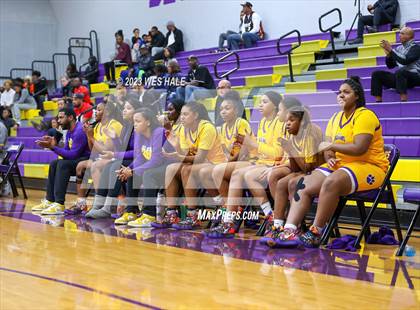Thumbnail 2 in Clinton vs. DeSoto Central (MHSAA 6A Round 1) photogallery.