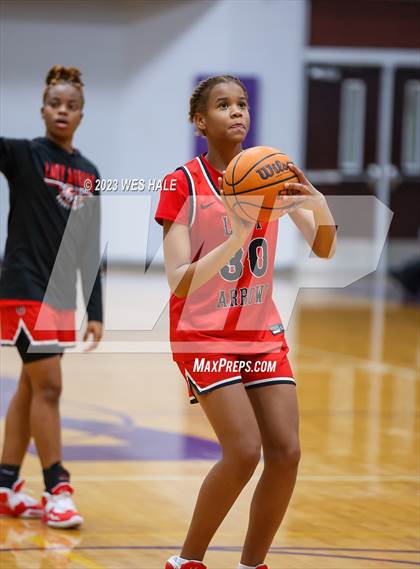 Thumbnail 2 in Clinton vs. DeSoto Central (MHSAA 6A Round 1) photogallery.