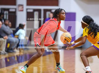 Thumbnail 3 in Clinton vs. DeSoto Central (MHSAA 6A Round 1) photogallery.