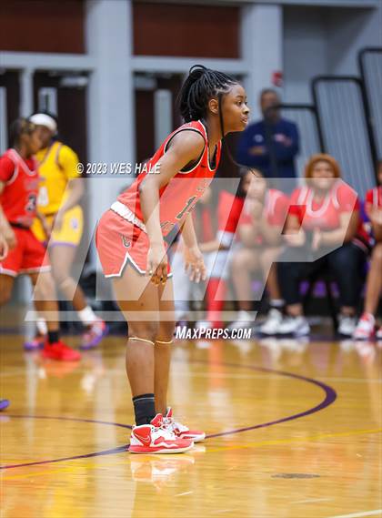 Thumbnail 3 in Clinton vs. DeSoto Central (MHSAA 6A Round 1) photogallery.