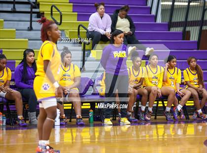 Thumbnail 2 in Clinton vs. DeSoto Central (MHSAA 6A Round 1) photogallery.